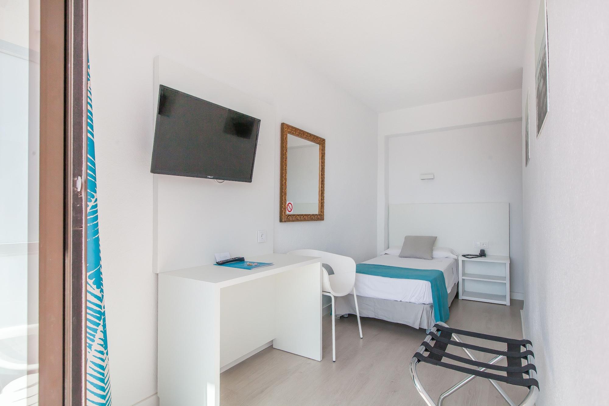 บลู ซี อาเรนัล ทาวเวอร์ - ผู้ใหญ่เท่านั้น Hotel เอลอาเรนัล ภายนอก รูปภาพ