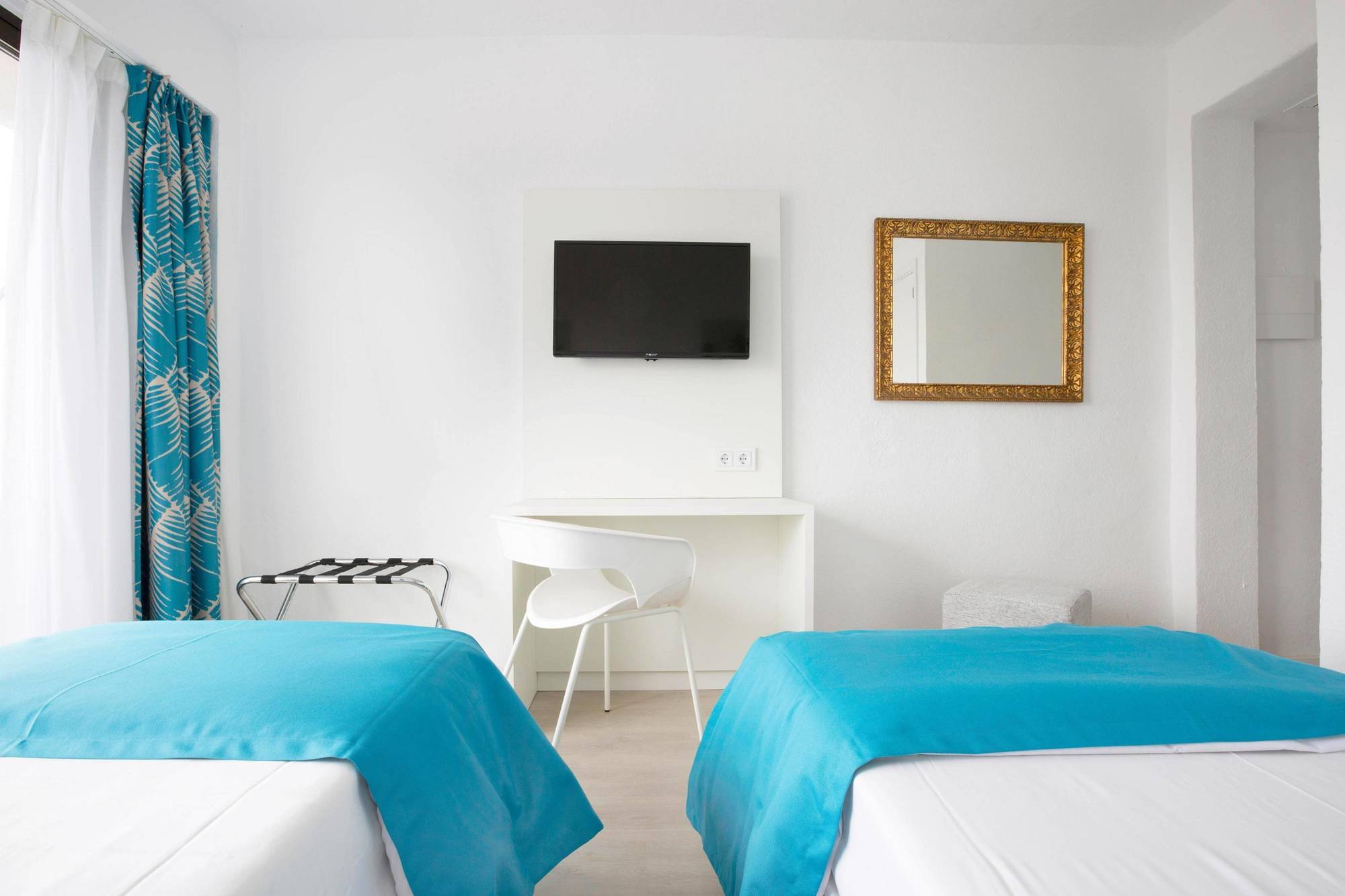 บลู ซี อาเรนัล ทาวเวอร์ - ผู้ใหญ่เท่านั้น Hotel เอลอาเรนัล ภายนอก รูปภาพ